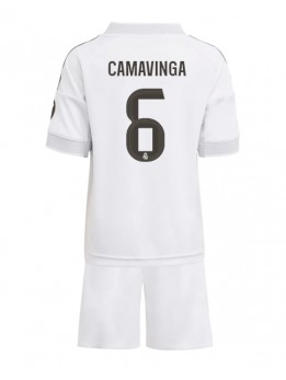 Otroški Nogometna dresi replika Real Madrid Eduardo Camavinga #6 Domači 2025-26 Kratek rokav (+ hlače)